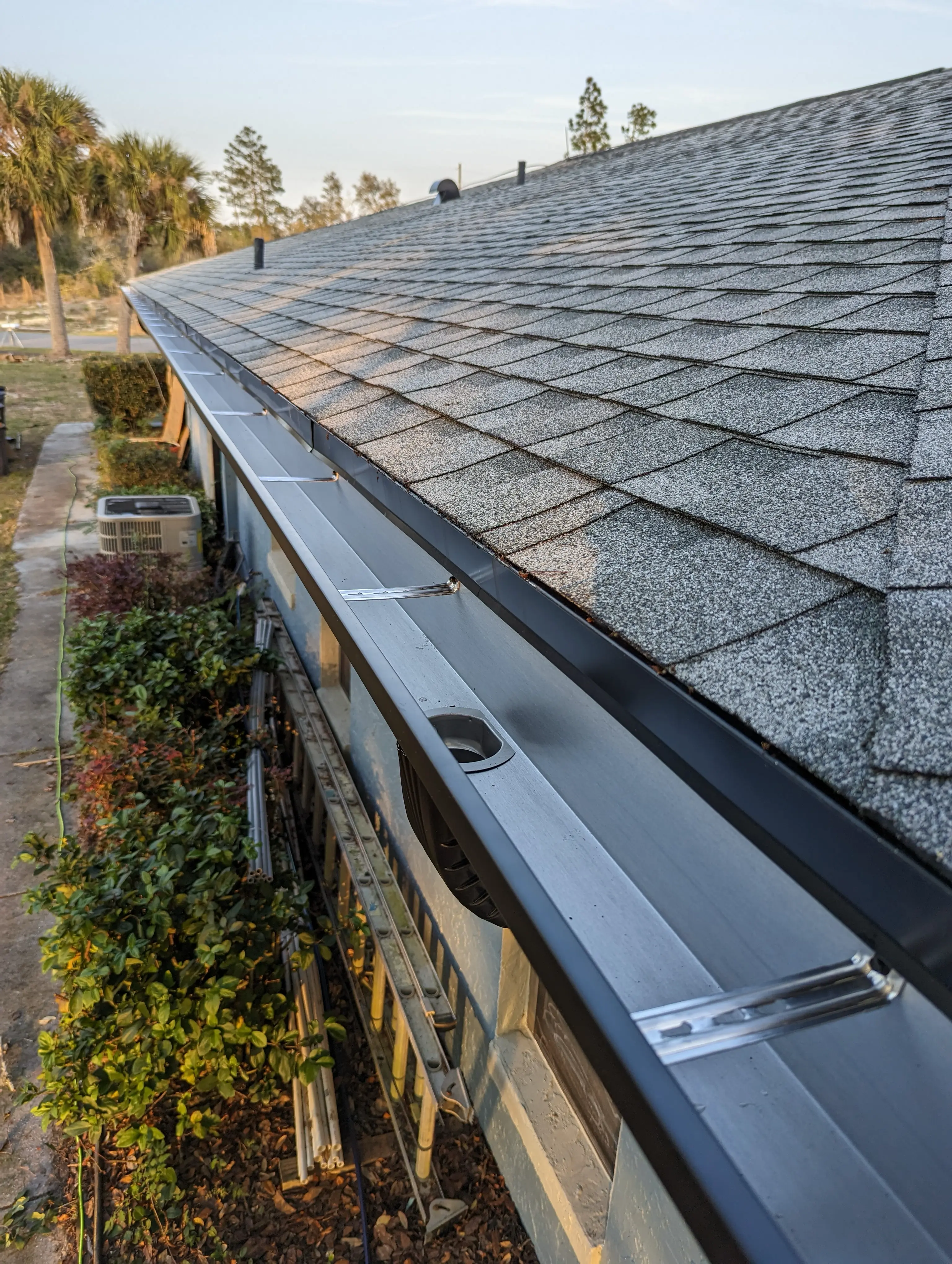 How Much Does Gutter Cleaning Cost in 2025?